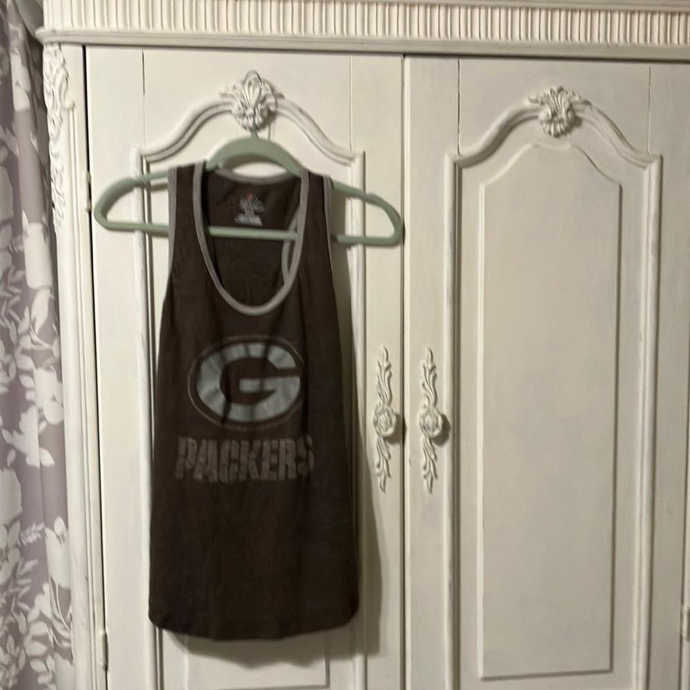 Green Bay packers vintage look tan top Med